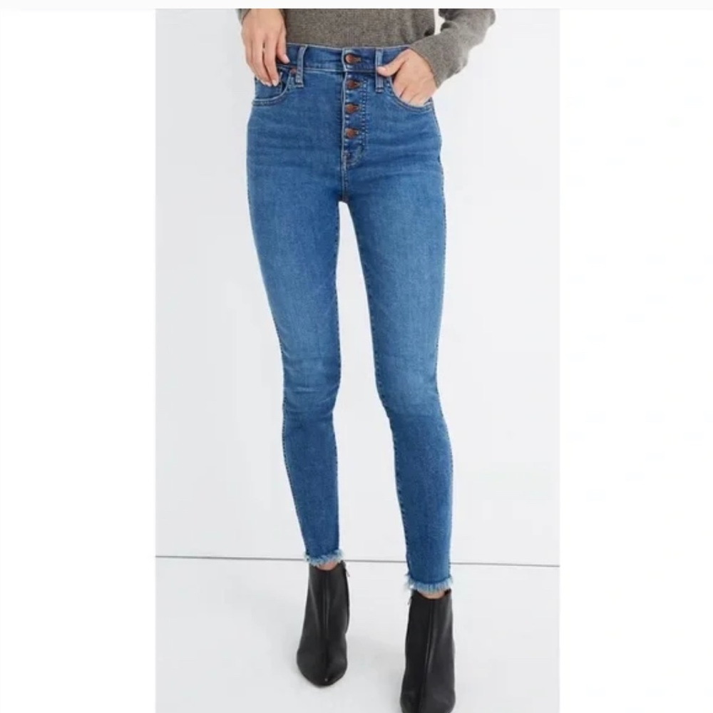 Madewell 10” high-rise skinny Jean button fly with frayed hem